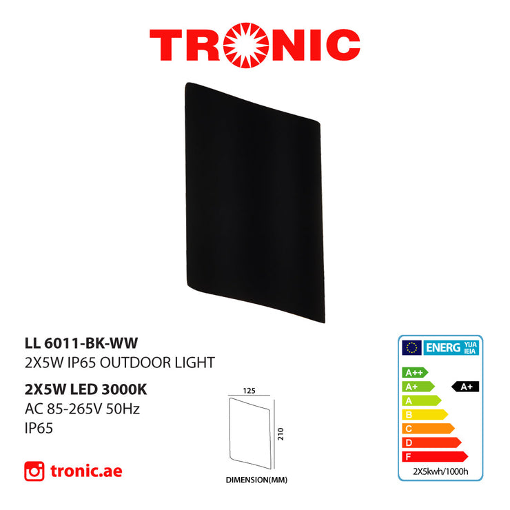 Tronic Quadrilateral-Shaped Wall Light