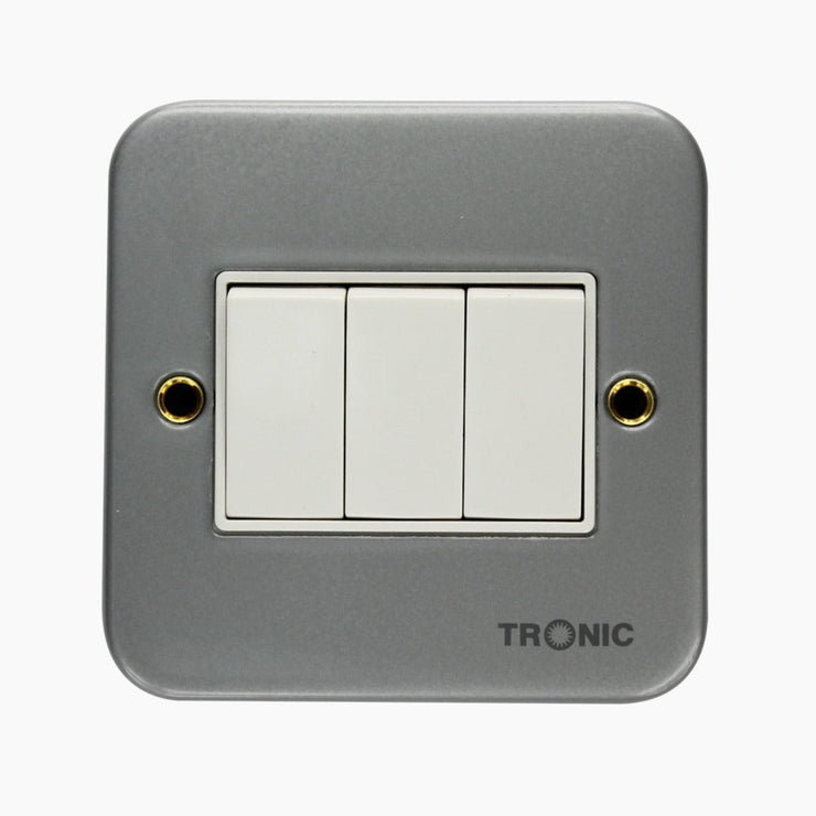 Tronic Metal Clad 3 Gang 2 Way Switch