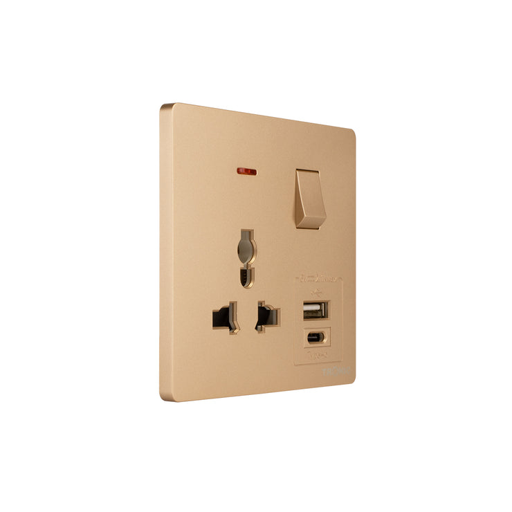 Tronic Universal Single Switch Socket With USB + Type C