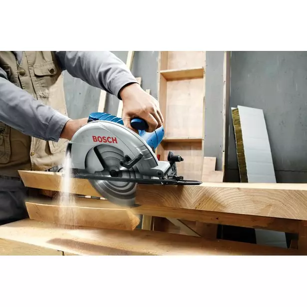 Bosch Circular Saw 2050W GKS 9